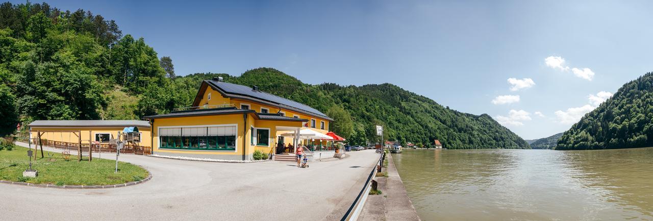 Gasthof Gierlinger Obermuhl Bagian luar foto