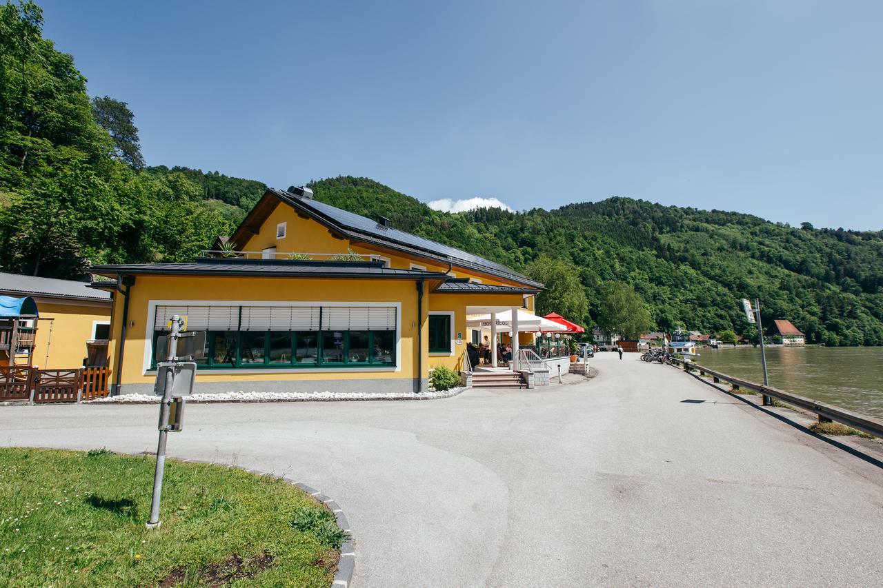 Gasthof Gierlinger Obermuhl Bagian luar foto